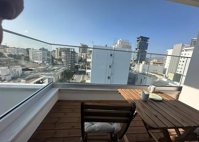 Zeus Downtown Hub With Panoramic View *